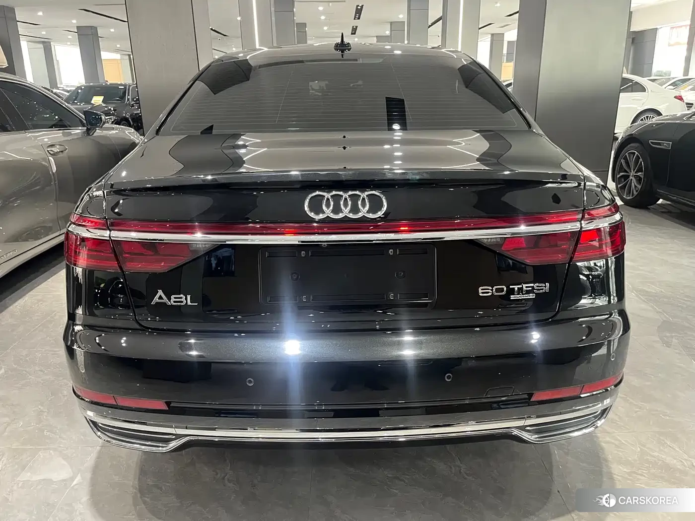 Audi A8 2018 Черный из Китая