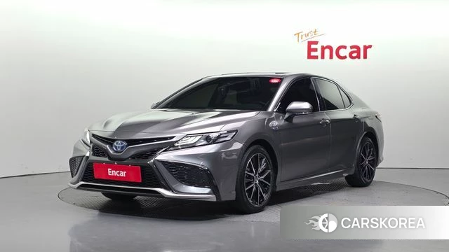 Toyota Camry (XV70) 2024 Серый из Кореи