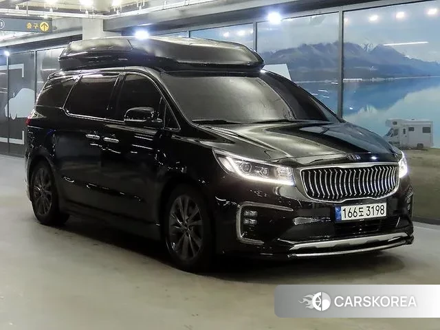 Kia The New Carnival 2019 Черный из Кореи