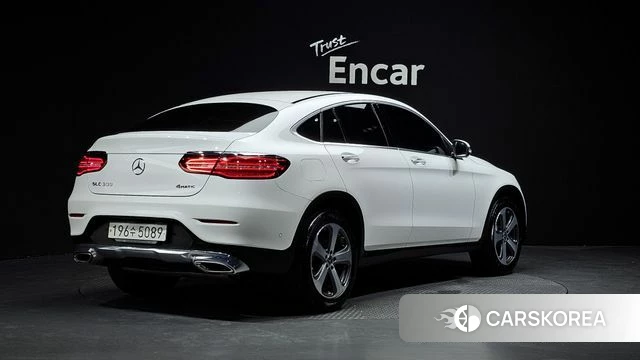Mercedes-Benz GLC-Class X253 2019 Белый из Кореи