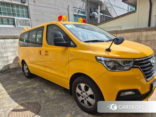 Hyundai The New Grand Starex 2020 Желтый из Кореи