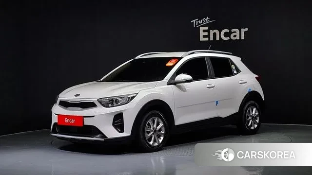 Kia Stonic 2020 Белый из Кореи