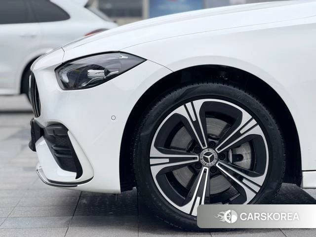 Mercedes-Benz Class C 2022 Белый из Китая