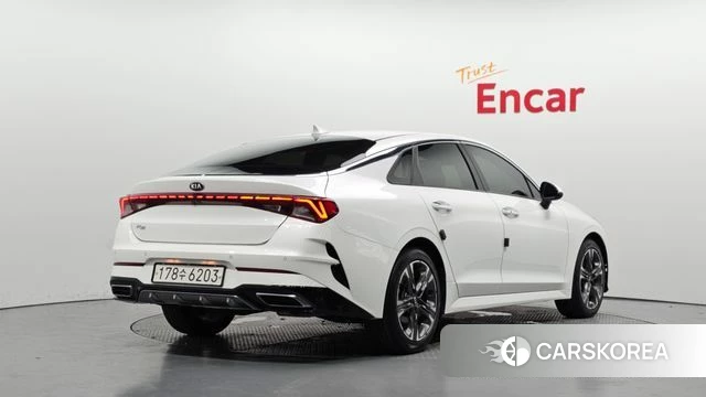 Kia K5 3rd generation 2020 Белый из Кореи