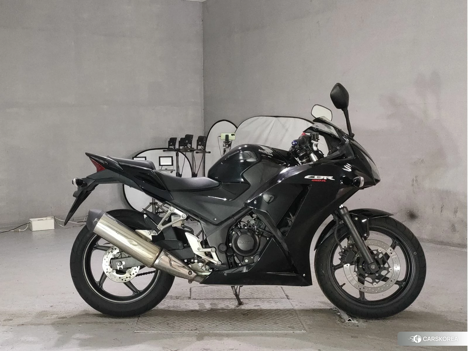 Проданный Honda CBR250R id 4207211 из Японии, фото 3