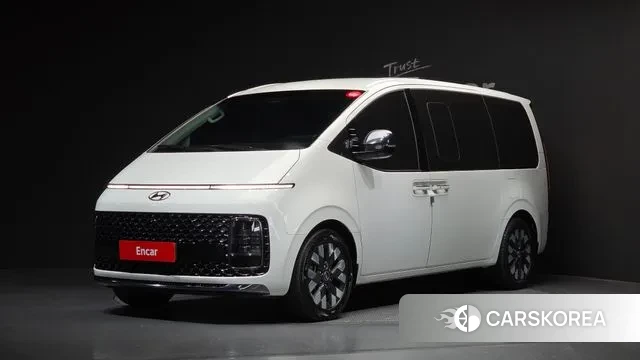 Hyundai Staria 2024 Белый из Кореи