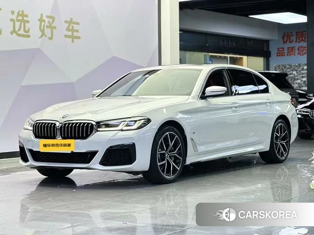 BMW 5 series 2022 Белый из Китая