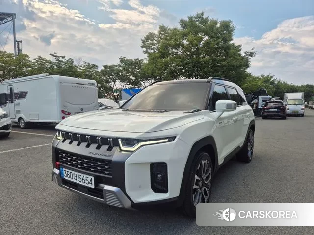 Ssangyong Torres 2022 Жемчужный цвет из Кореи
