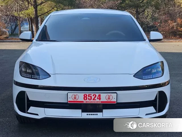 Hyundai Ionic 6 2022 Белый из Кореи