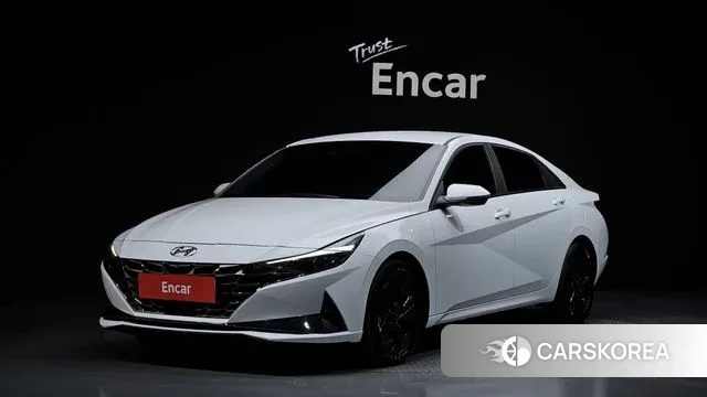 Hyundai Avante Hybrid (CN7) 2023 Белый из Кореи