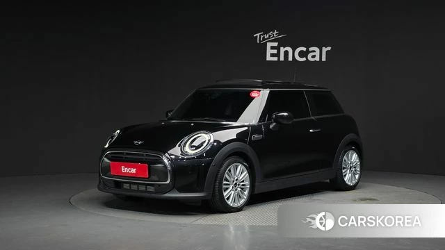 Mini Cooper 2022 Черный из Кореи