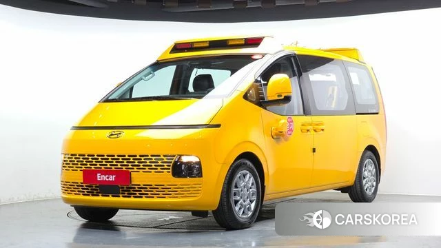 Hyundai Staria 2022 Желтый из Кореи