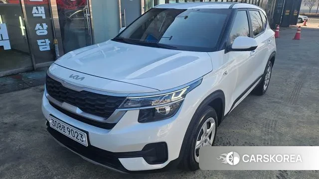 Kia Seltos 2021 Белый из Кореи