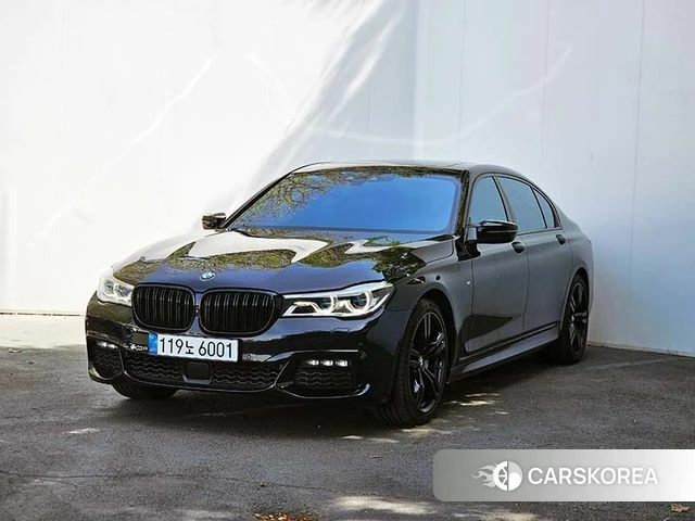 BMW 7 Series (G11) 2018 Черный из Кореи