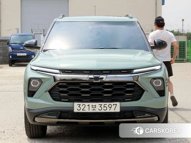 Chevrolet (GM Daewoo) The New Trail Blazer 2025 Светло-зеленый из Кореи