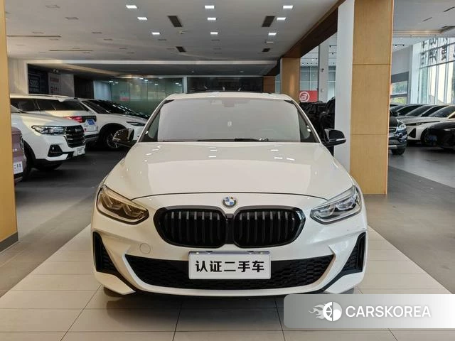 BMW 1 series 2021 Белый из Китая