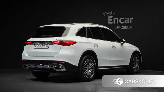 Mercedes-Benz GLC-Class X254 2023 Белый из Кореи