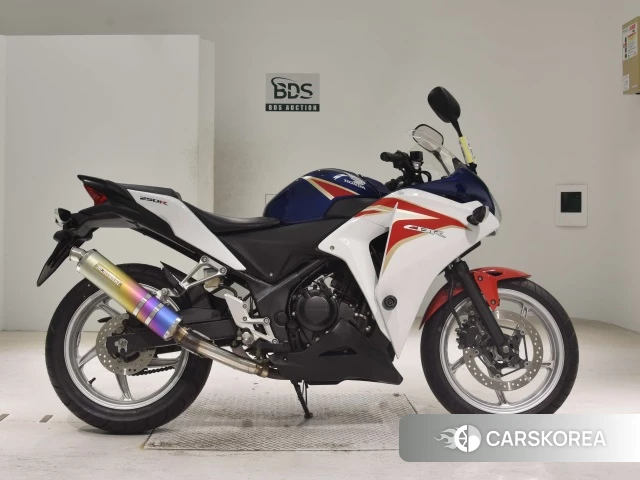 Проданный Honda CBR250R 2011 из Японии