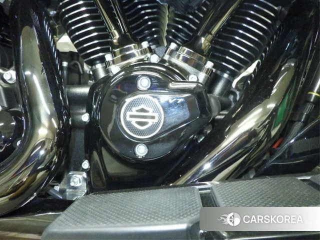 Engine photo