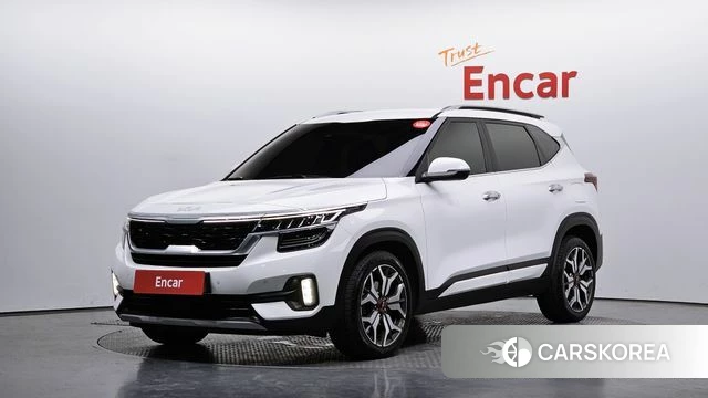 Kia Seltos 2022 Белый из Кореи