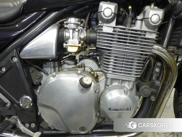 Engine photo
