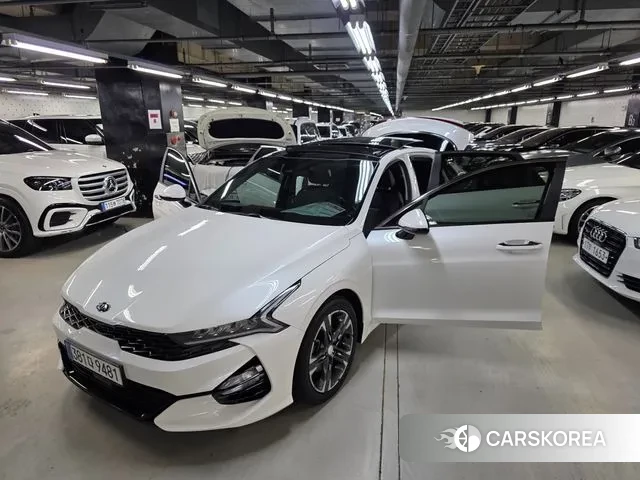 Kia K5 3rd generation 2020 Белый из Кореи