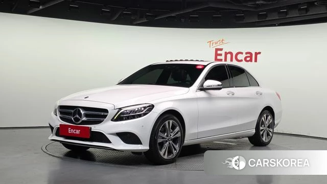 Mercedes-Benz C-Class W205 2020 Белый из Кореи