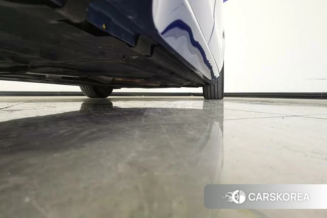 Jaguar XEL 2021 Синий из Китая