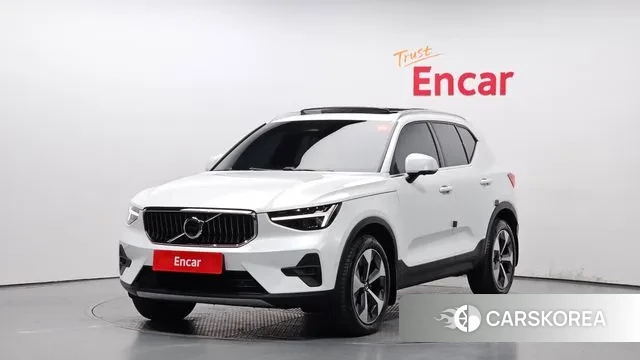 Volvo XC40 2024 Белый из Кореи