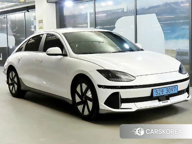 Hyundai Ionic 6 2022 Белый из Кореи