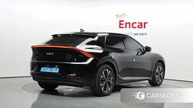 Kia EV6 2023 Черный из Кореи