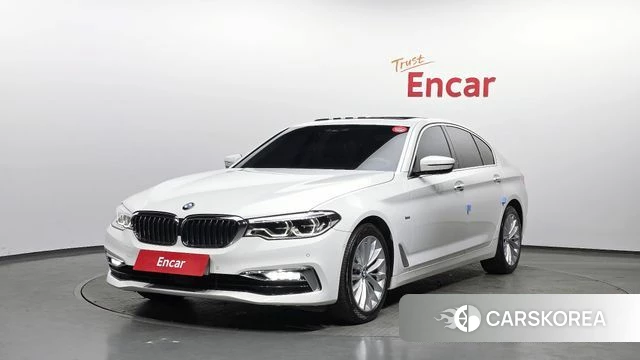 BMW 5 Series (G30) 2018 Белый из Кореи