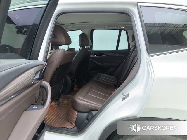 BMW X3 id 4210431 из Китая