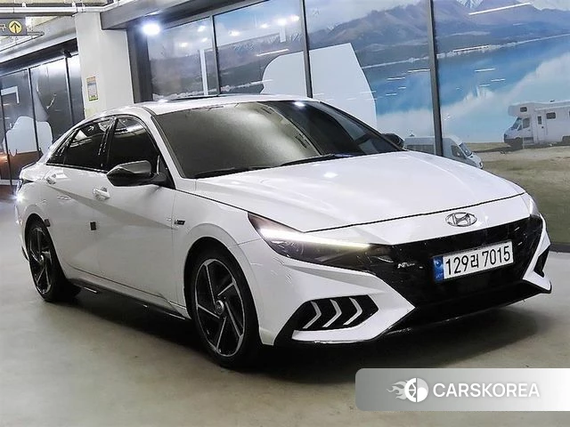 Hyundai Avante (CN7) 2023 Белый из Кореи