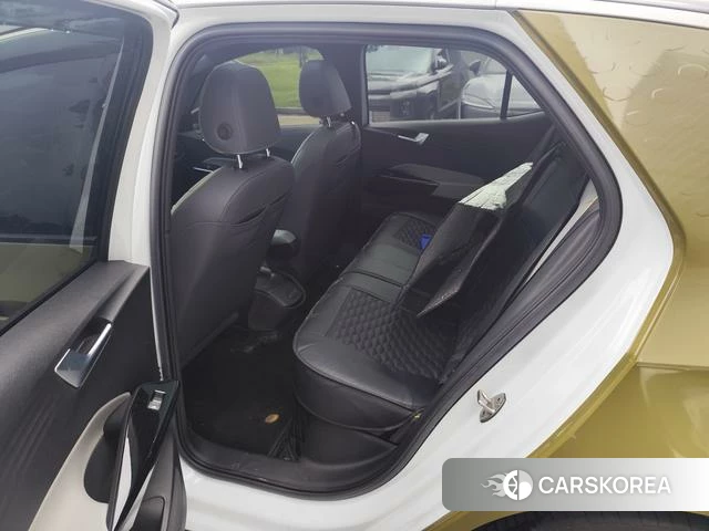 Volkswagen ID.3 2023 Белый из Китая