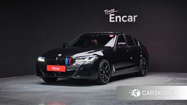 BMW 5 Series (G30) 2019 Черный из Кореи