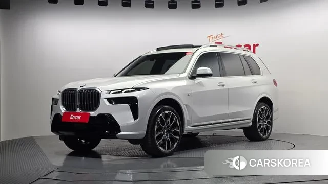 BMW X7 (G07) 2023 Белый из Кореи