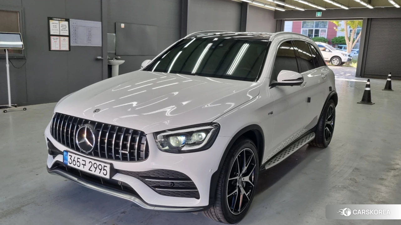 Mercedes-Benz GLC-Class X253 2022 Белый из Кореи