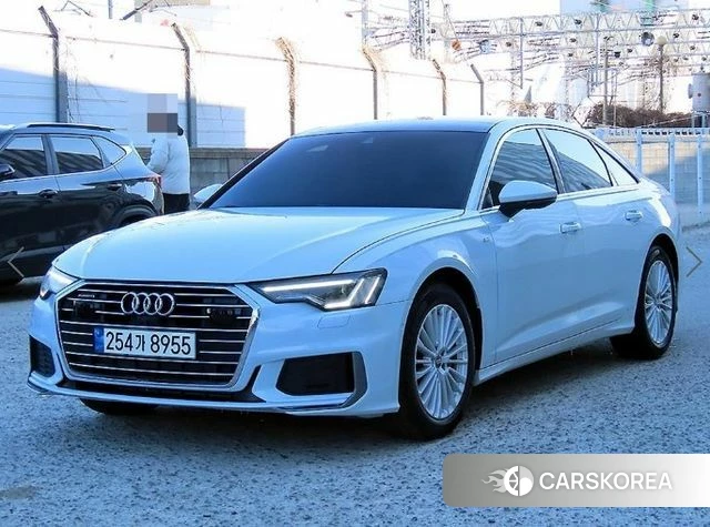 Audi A6 (C8) 2020 Белый из Кореи