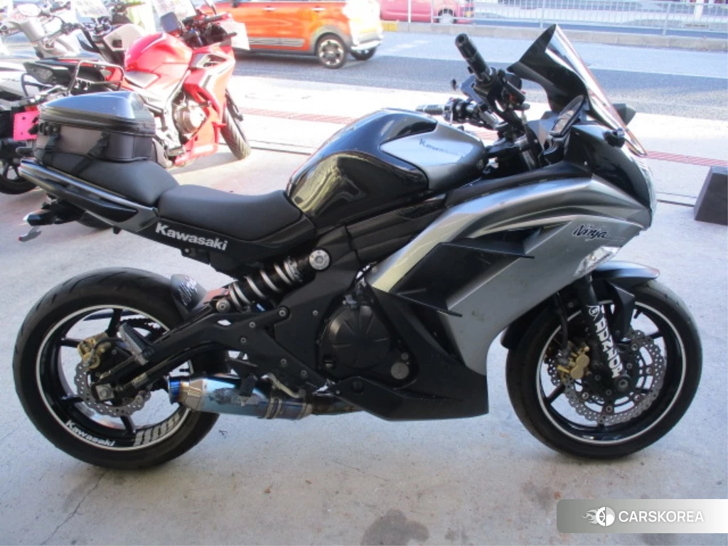 Проданный Kawasaki Ninja 400-2 2015 из Японии