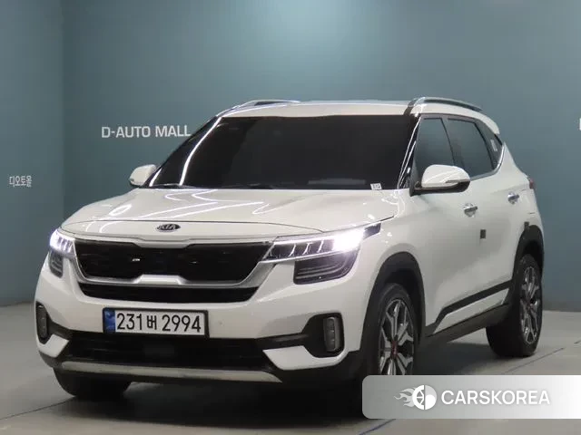 Kia Seltos 2021 Белый из Кореи