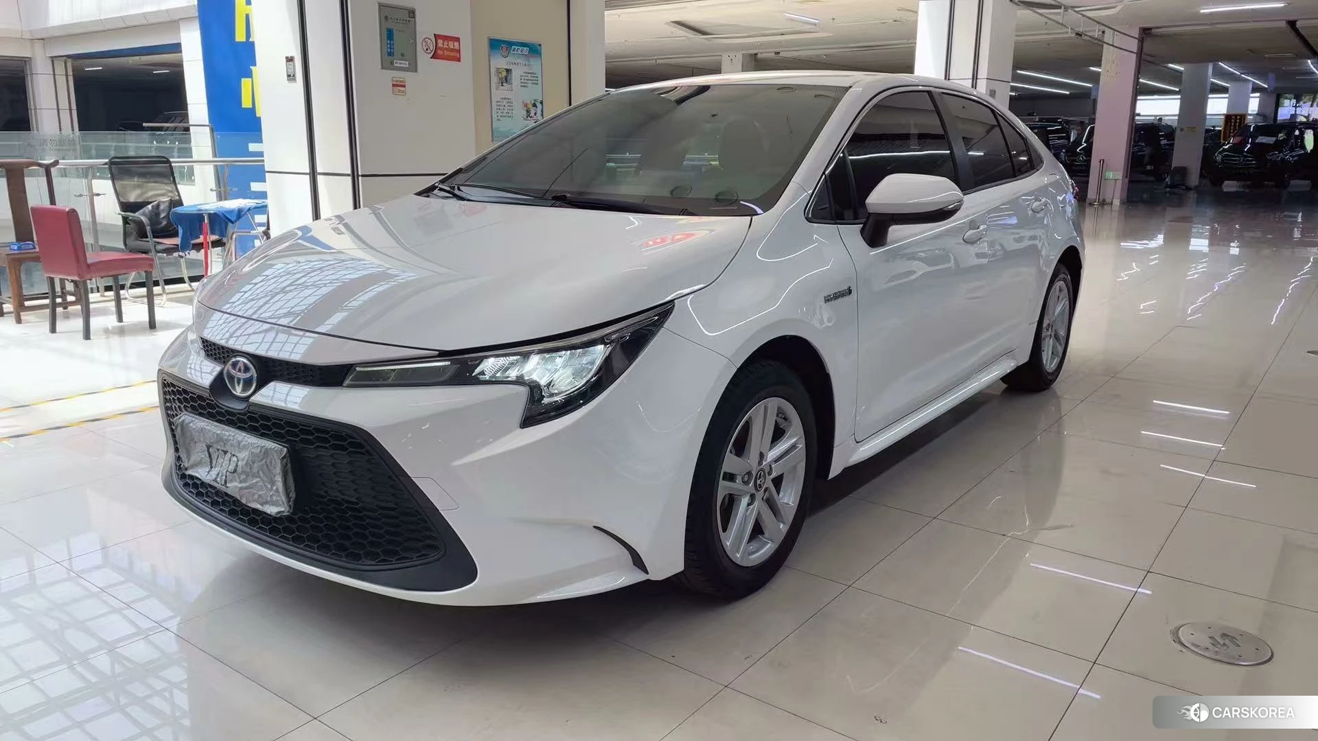 Toyota Lei Ling 2021 Белый из Китая