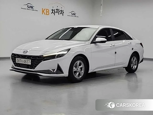 Hyundai Avante (CN7) 2021 Белый из Кореи