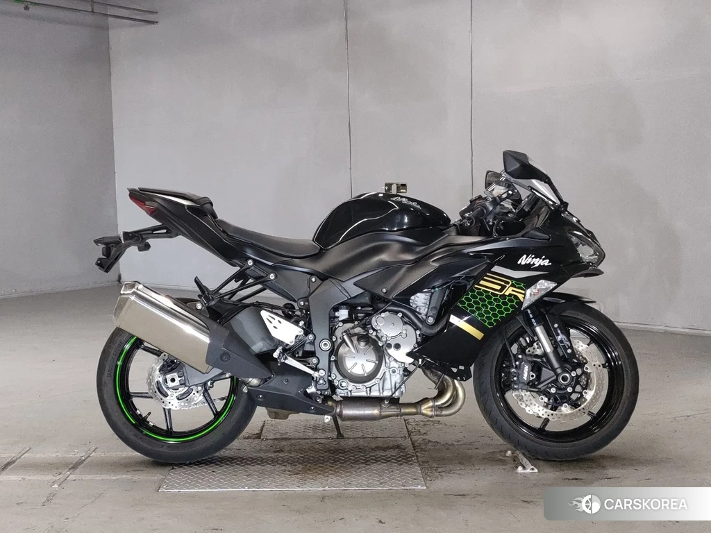 Проданный Kawasaki ZX-6R NINJA 2020 из Японии