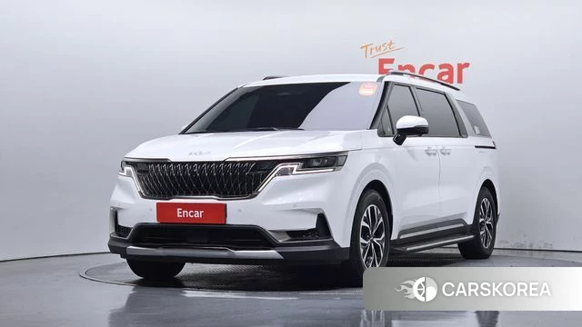 Kia Carnival 4th generation 2023 Белый из Кореи