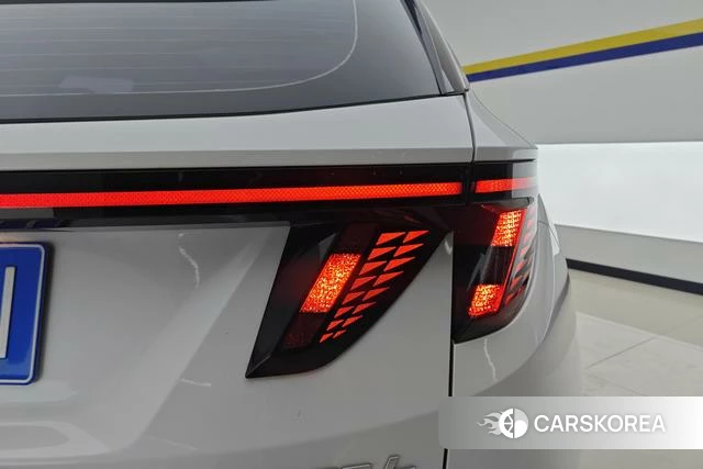 Hyundai Tucson 2023 Белый из Китая