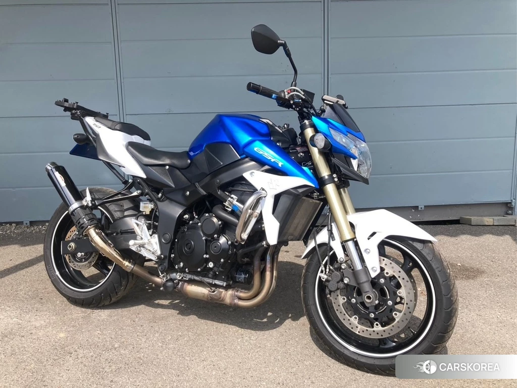 Проданный Suzuki GSR750 2014 из Японии