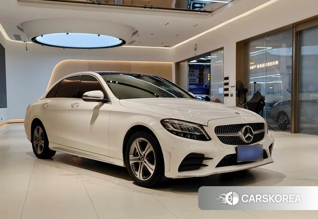 Mercedes-Benz Class C 2021 Белый из Китая