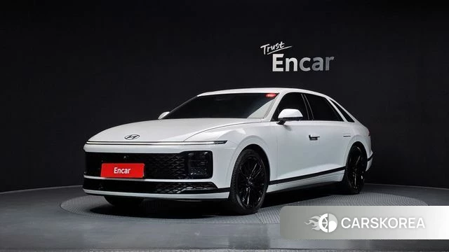 Hyundai Grandeur Hybrid (GN7) 2023 Белый из Кореи