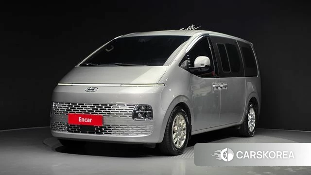 Hyundai Staria 2022 Серебристо-серый из Кореи